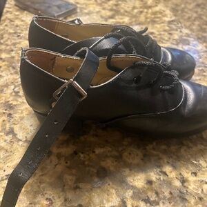 Irish dancing hard shoe